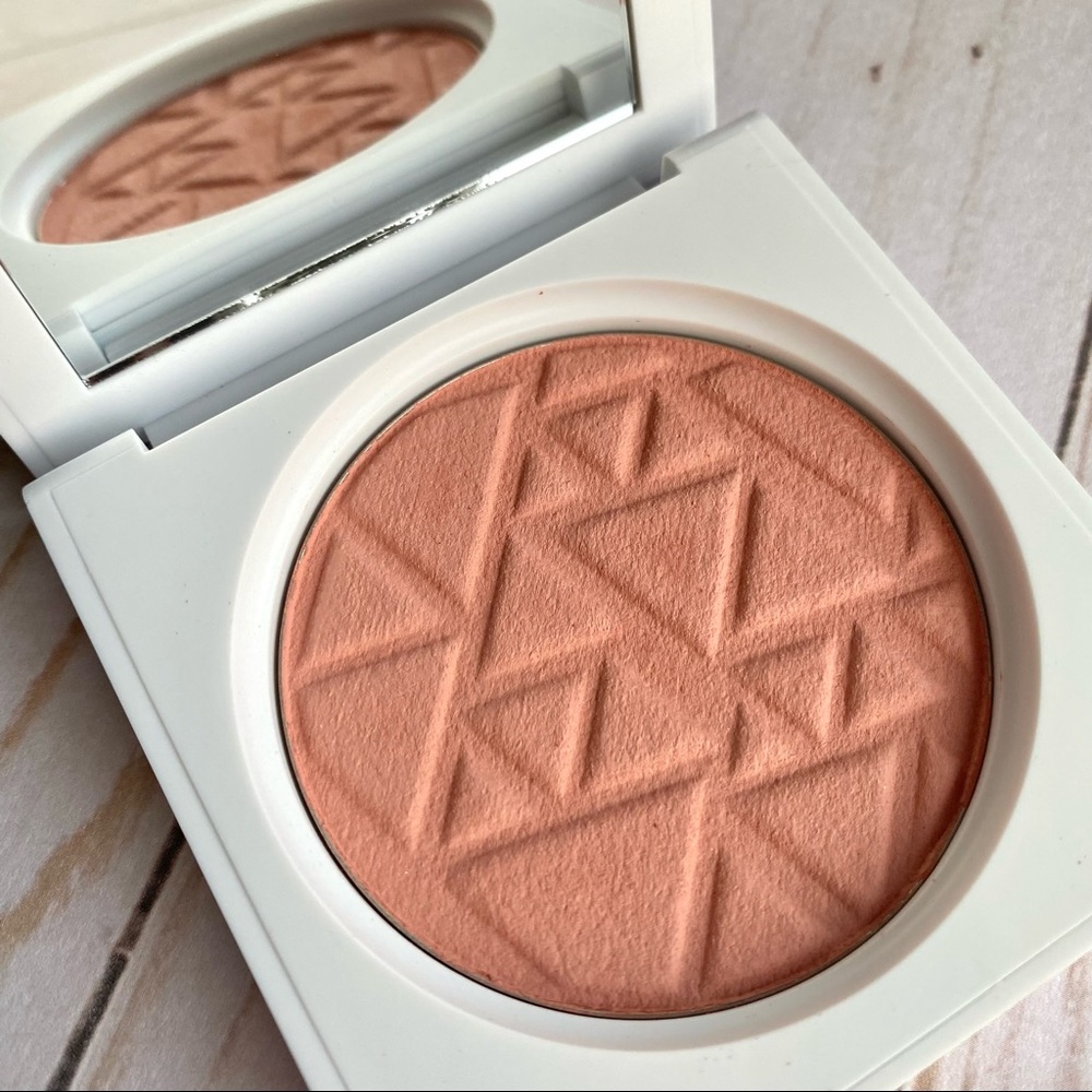 OFRA - Blush - Picture 2 of 6